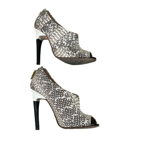 l.a.m.b. gwen stefani snake skin open toe bootie 7M zip back closure - Picture 8 of 8